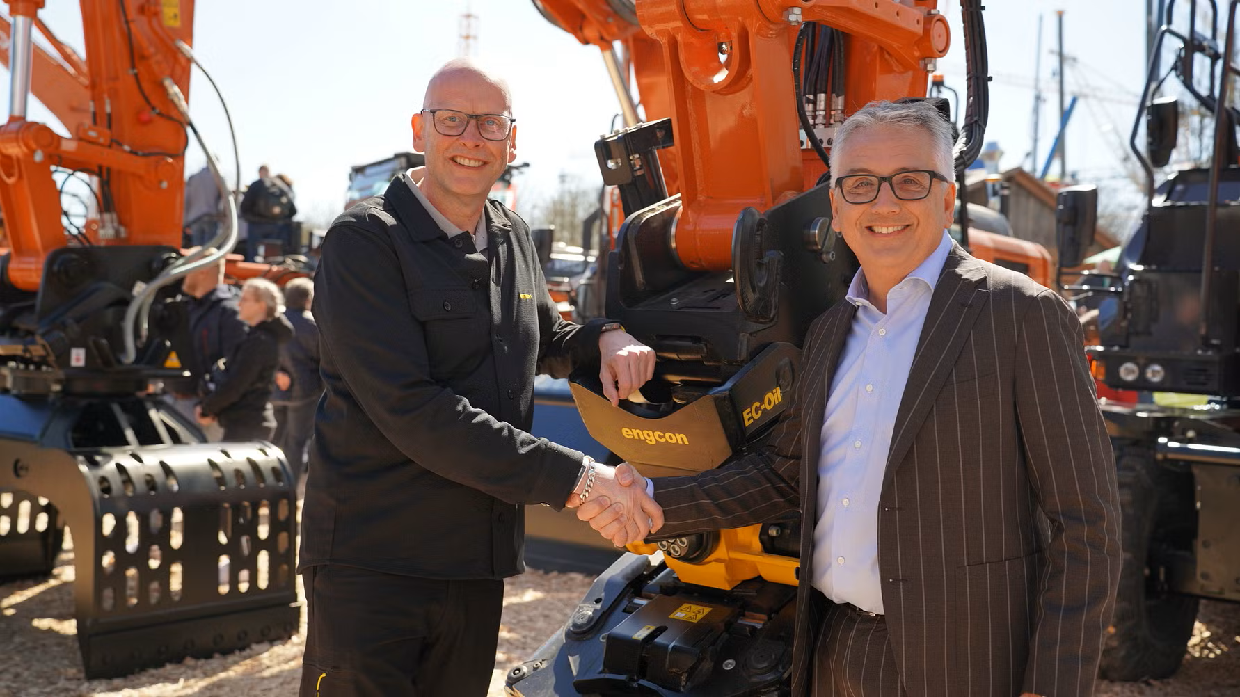 engcon_Hitachi_